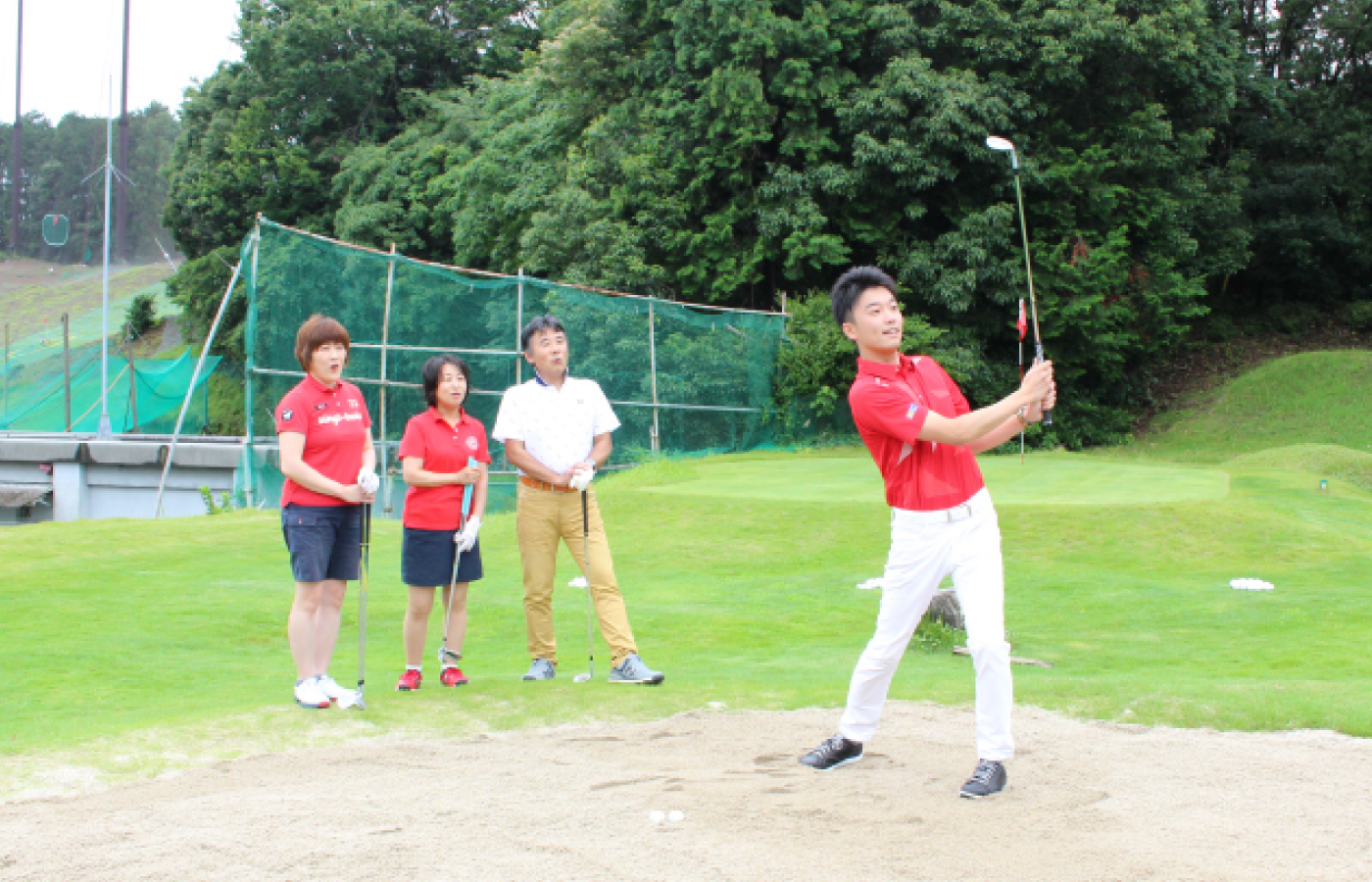 岩本山ゴルフ練習場